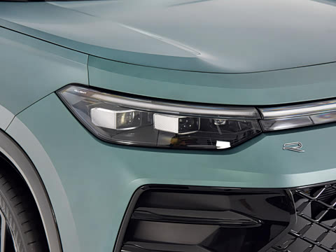 2025�� ̽��L 380TSI ��������