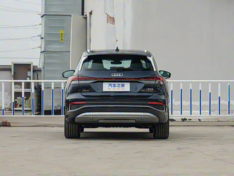 2024�� 40 e-tron ������