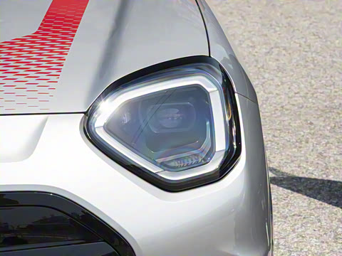 2025�� JOHN COOPER WORKS