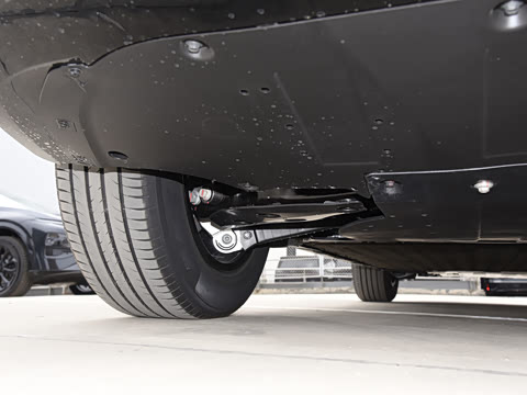 2025�� 625 ������ Max �Ƽ���