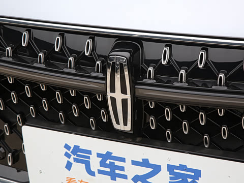 2025�� 2.0T ���а�