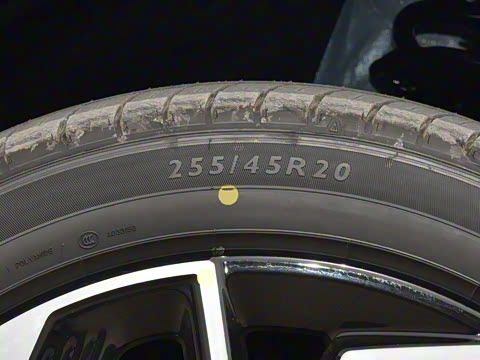 2025�� 215Max ��ΪǬ���Ǽ�ADS SE���̰�