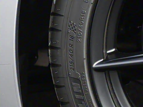 2025�� 2.4L �ֶ���EyeSight STI Sport