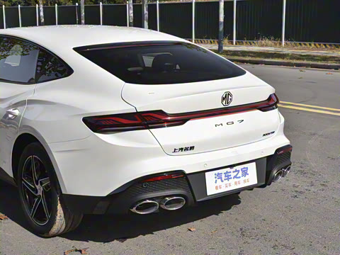 2025�� 1.5T 300 DCT������