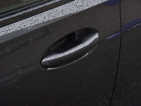 2024�� �Ŀ��� C 260 L �ҹ�˶���