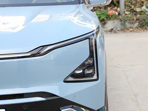 2025�� 630 Wave AWD