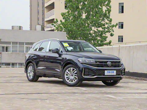 2025�� 2.0TSI ��Ӱ��