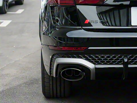 2025�� RS Q8 4.0T performance