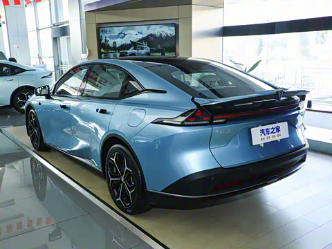 2024�� 230Max���̰�