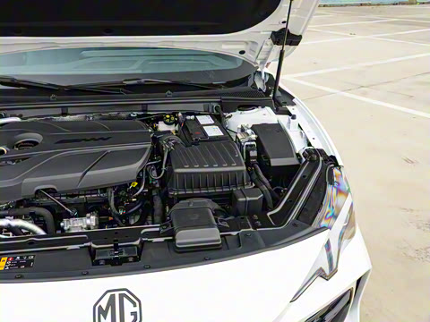 2025�� 2.0T 405 AT������