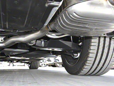 2024�� E 350 e L ���ʽ��϶����γ�