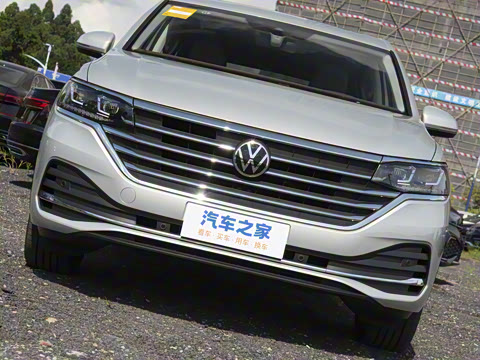 2024�� 380TSI ��۰�