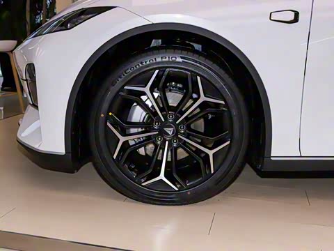 2025�� ���̾�Ӣ��