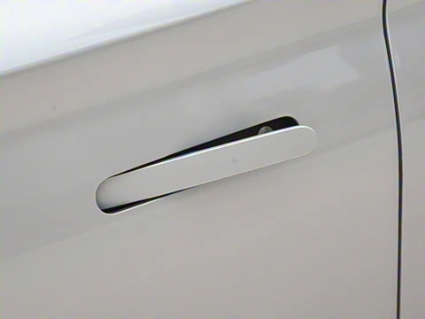 2025�� Mate 300km׷���