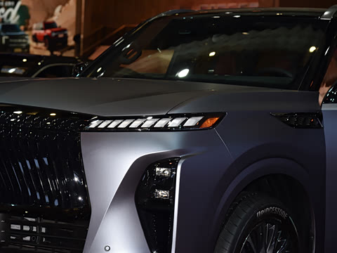 2025�� Autograph