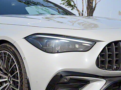 2024�� AMG CLE 53 4MATIC+ ���ܳ�