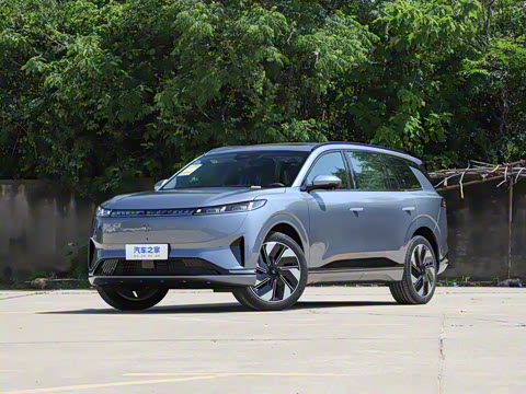 2025�� 636Max���Ȱ� 6��