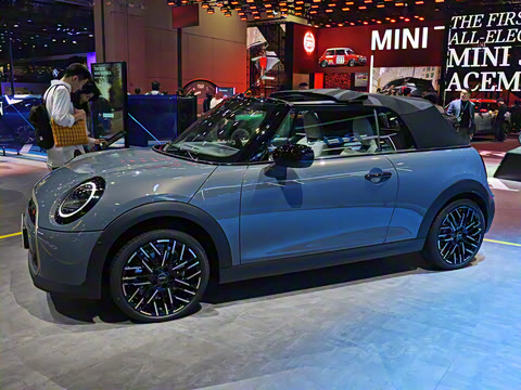 2025�� 2.0T COOPER S CABRIO �����ǳ��޶���ɫ