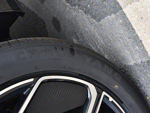 2025�� ���� 230AirѲ����