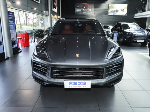 2025�� Cayenne 3.0T