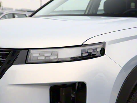 2025�� ���ܰ� 1.6T ��������