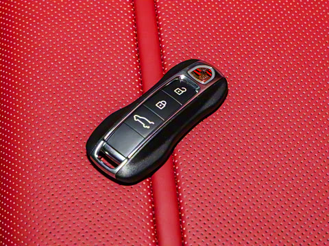 2025�� Cayenne 3.0T ���ΰ�