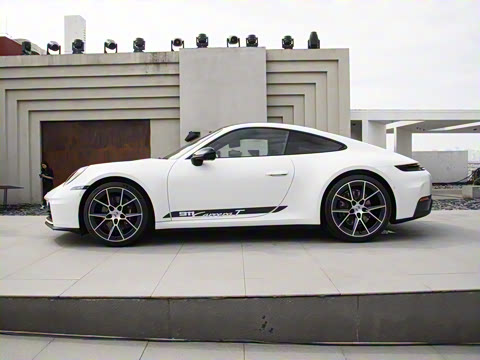 2025�� Carrera T 3.0T