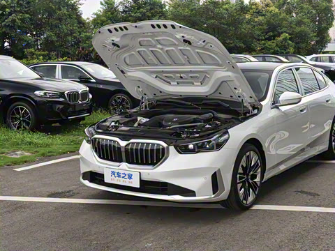 2024�� 530Li ������ ������װ