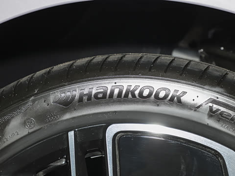 2025�� Pro 380TSI �ǿ������