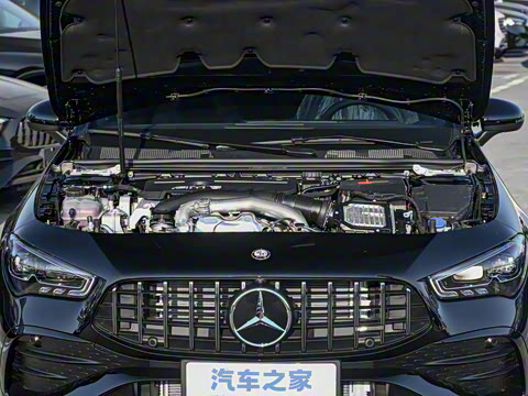 2025�� AMG CLA 35 4MATIC