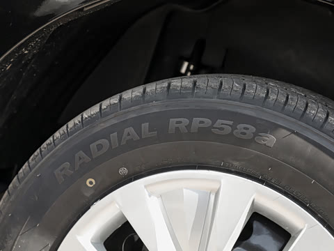 2025�� 1.8L �ֶ����ʰ� 7/8��