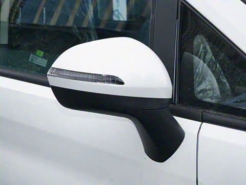 2025�� 2.0L CNG�߼�Ӫ�˰� 9��