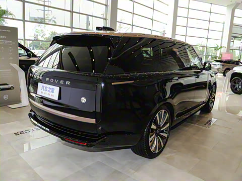 2024�� 4.4 V8 SV���ٴ����ӳ��� 4��