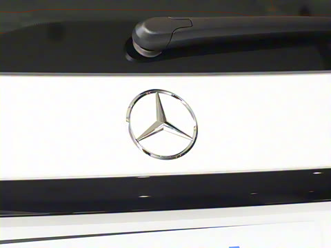 2024��  �Ŀ� GLC 260 L 4MATIC ������ 5��