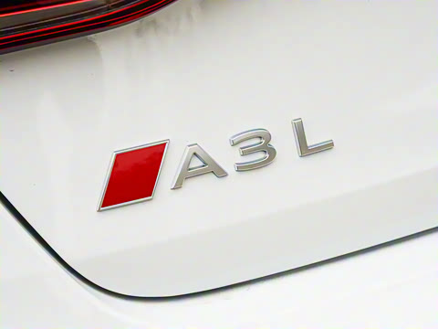 2025�� A3L Limousine 35TFSI �ɳ������� +������ѡ��