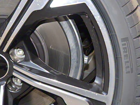 2024�� 40 TFSI ����������(��ҹ��)