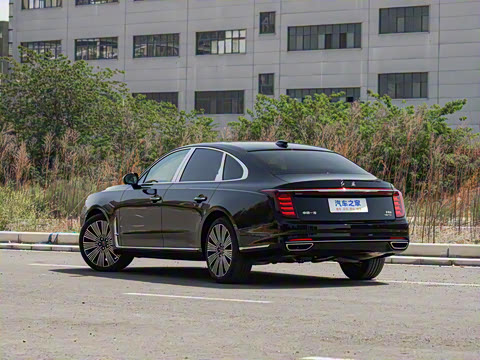 2025�� 2.0T ����������������� 5��