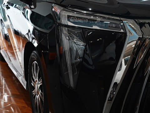 2025�� E9 �������  ��ʦ