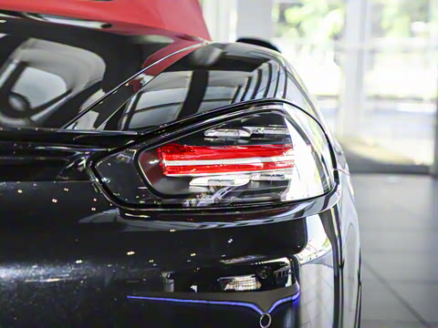 2022�� Boxster 2.0T