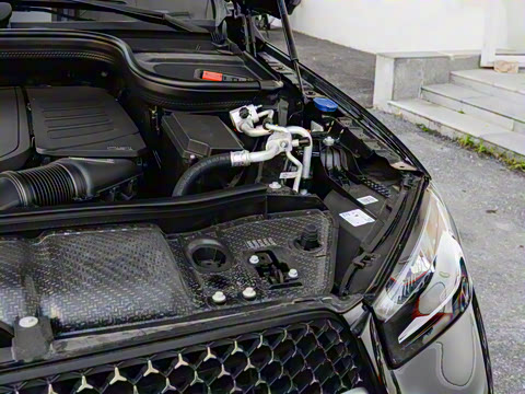 2025�� GLE 400 e 4MATIC