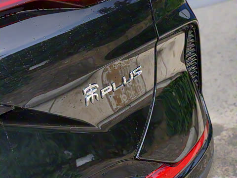 2025�� EV 520km �����