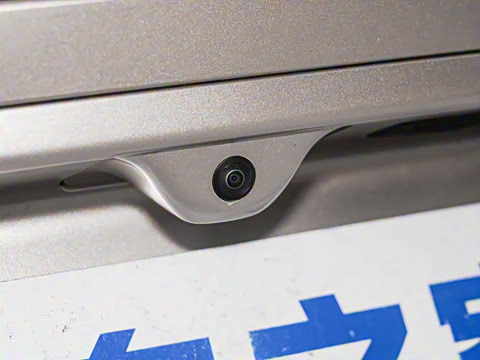 2025�� 735MAX 160kW