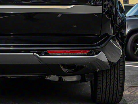 2025�� 3.0 L6 400PS ʢ���ӳ���