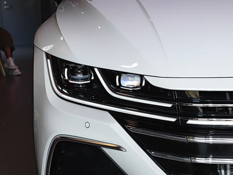 2024�� ��װ�� 380TSI ���� ������