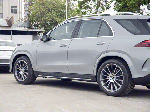 2025�� GLE 450 4MATIC ������