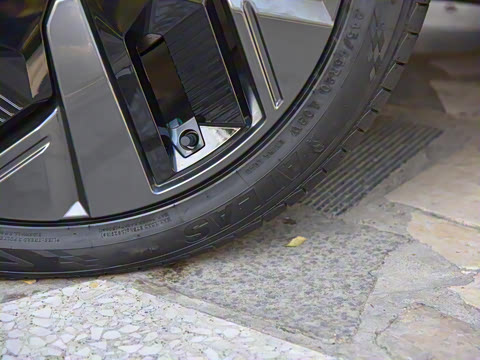 2025�� ������PLUS