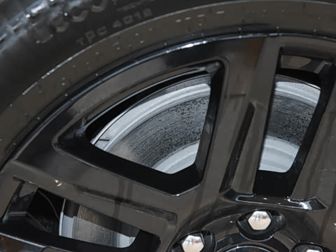 2025�� 2.7T �����