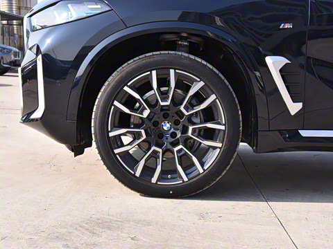 2023�� xDrive 40Li M�˶���װ