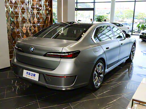 2023�� 740Li ������ ������װ