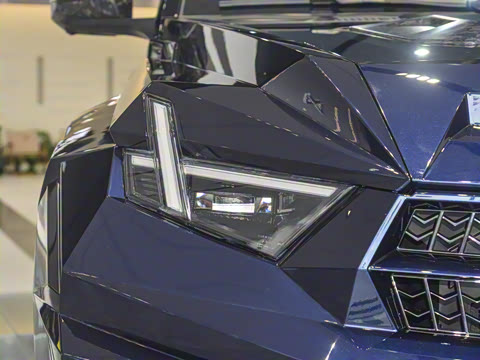 2025�� M900 ������